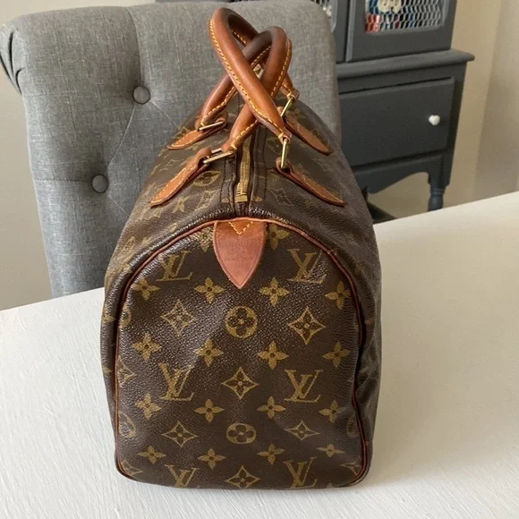 Louis Vuitton Monogram Speedy 30 - Picture 5 of 17